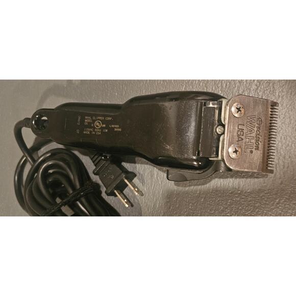 Wahl Taper 2000 Black , Andis Magnetic 4 Pc Comb Set & 4 Pc Clipper Guide Black - Picture 5 of 5